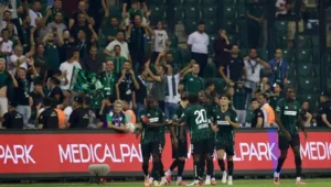 Kocaelispor Süper Lig'de Evinde Güldü: Amed SF'yi 2-0 Mağlup Etti