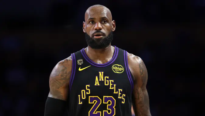 Philadelphia 76ers'ta Asrın Transferi: Brown Geldi, LeBron Bitti!