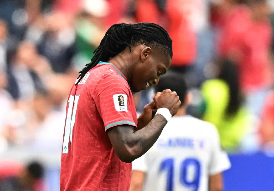 Galatasaray'da Rafael Leao Bombası! Necati Ateş Gece Yarısı Duyurdu