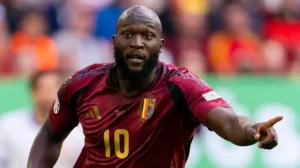 Süper Lig'de Devlerin Lukaku Savaşı: Fenerbahçe Temasta, Trabzonspor Teklif Yaptı!