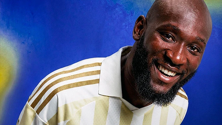 Romelu Lukaku Babasının İzinde: Fenerbahçe'nin Yeni Yıldızının Duygusal Türkiye Dönüşü