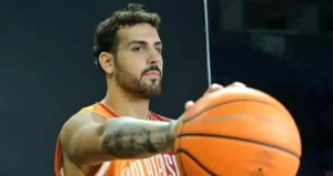 Yukatel Denizli Basket'te Çifte İmza: Kaptan Yuvada Kaldı, Genç Yıldız Kadroya Katıldı
