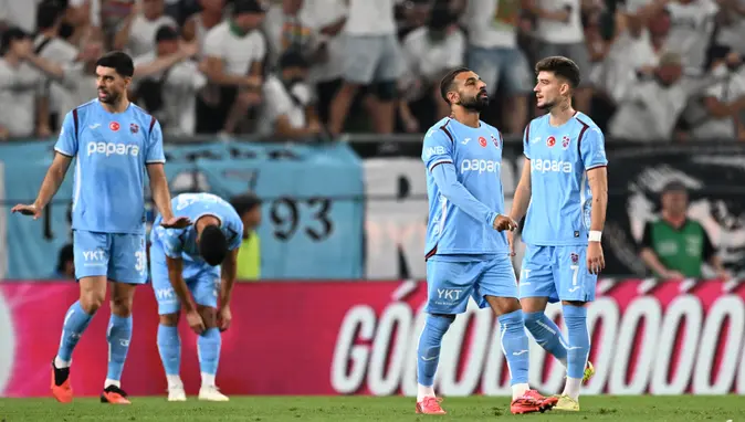 Trabzonspor Ferencvaros Karşısında Dağıldı: Avrupa Ligi'ne 4-0'lık Veda