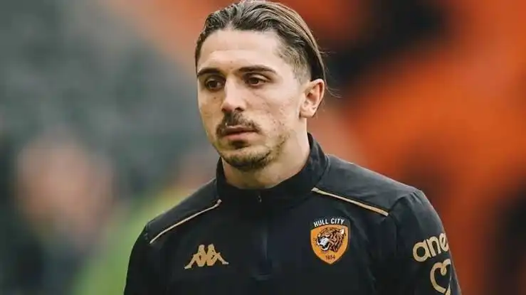 Hull City'den Abdülkadir Ömür Müjdesi: Premier Lig Kadrosuna Alındı!
