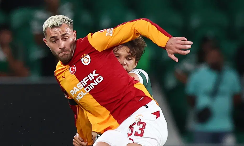 Sporting CP İkinci Yarıda Üstünlüğü Ele Aldı