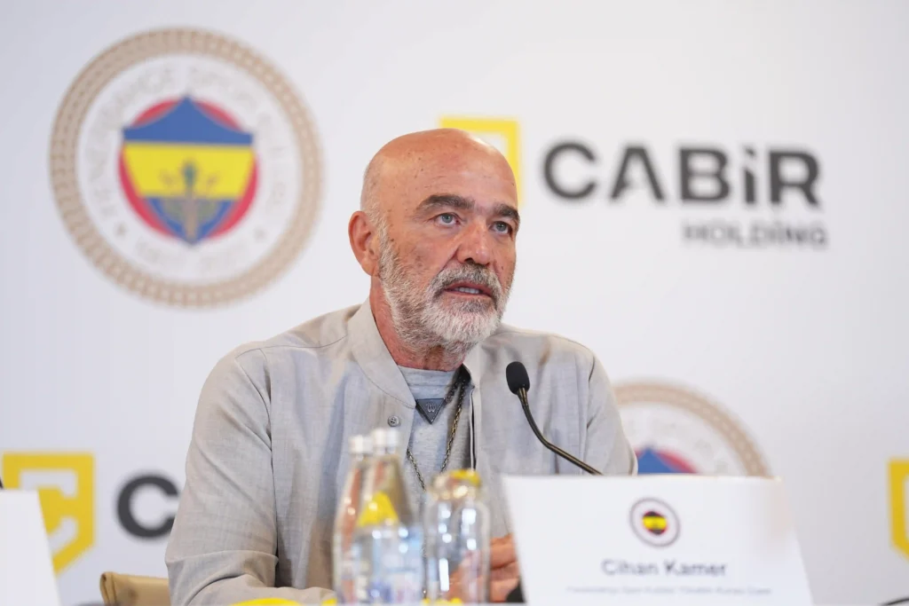 Fenerbahçe'de Flaş Ayrılıklar: Cihan Kamer'den Transfer ve Kadro Açıklaması
