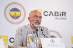 Fenerbahçe'de Flaş Ayrılıklar: Cihan Kamer'den Transfer ve Kadro Açıklaması