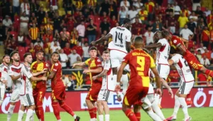 İzmir'de 6 Gollü Heyecan: Gaziantep FK, Göztepe'yi Deplasmanda 4-2 Mağlup Etti