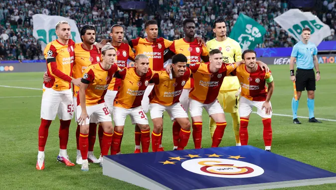 Galatasaray'ı Bekleyen Kritik 30 Gün: Süper Lig ve Devler Ligi'nde Zorlu Fikstür