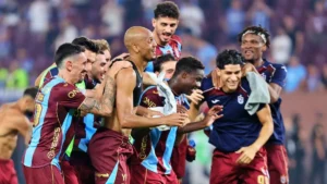 Trabzonspor'da Teknik Direktör Sürprizi: Pioli ve Güneş Beklenirken Thomas Reis Bombası!
