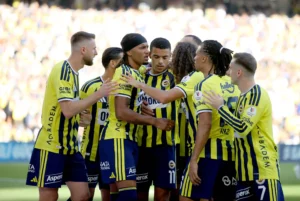 Fenerbahçe'nin Yeni Yıldızı Mason Greenwood'dan 39 Milyonluk Resital