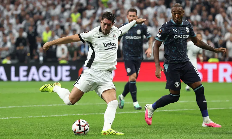 Beşiktaş'tan Avrupa'ya Fırtına Gibi Başlangıç: Marsilya'yı 4-1 ile Geçti