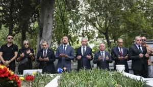 Taçsız Kral Unutulmadı: Metin Oktay Vefatının 35. Yılında Anıldı