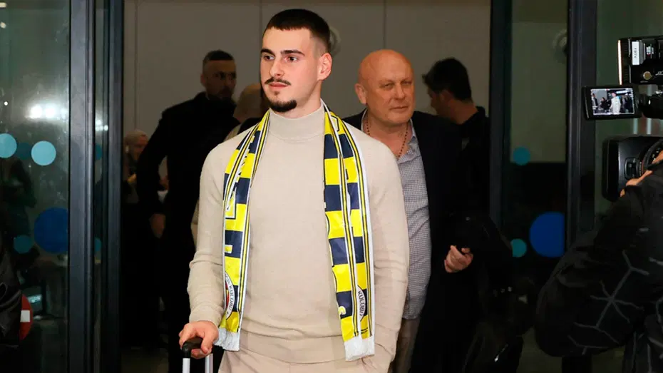 Fenerbahçe'nin Genç Yıldızı Ognjen Mimovic'e Sırbistan A Milli Takım Müjdesi