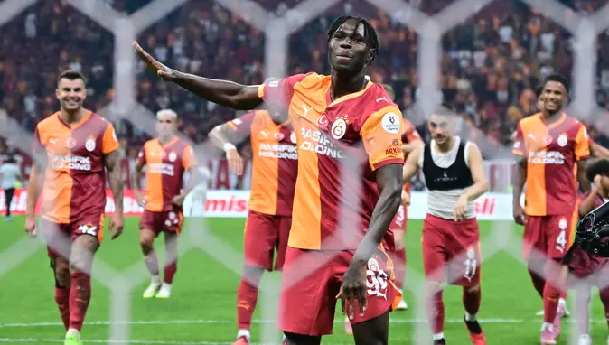 Galatasaray'dan Wilfried Singo Açıklaması: Aşil Tendonu ve Kronik Sakatlık İddialarına Yanıt