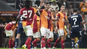 Galatasaray 10 Kişiyle Kasımpaşa'yı Geçti: RAMS Park'ta 3-1'lik Zafer