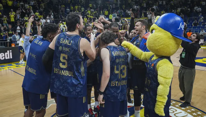 Fenerbahçe Tarfin'den EuroLeague'de Kusursuz Seri: Dubai Basketbol'u 76-66 Devirdi