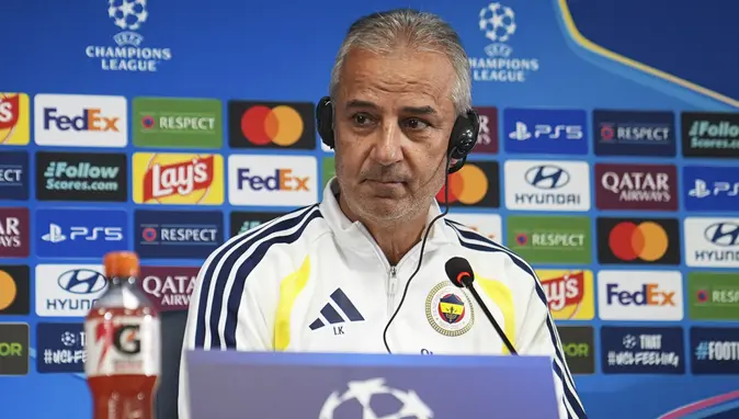 Fenerbahçe'nin Şampiyonlar Ligi Sınavı: Kartal'dan Slavia Prag'a Özel 3 Kurgu