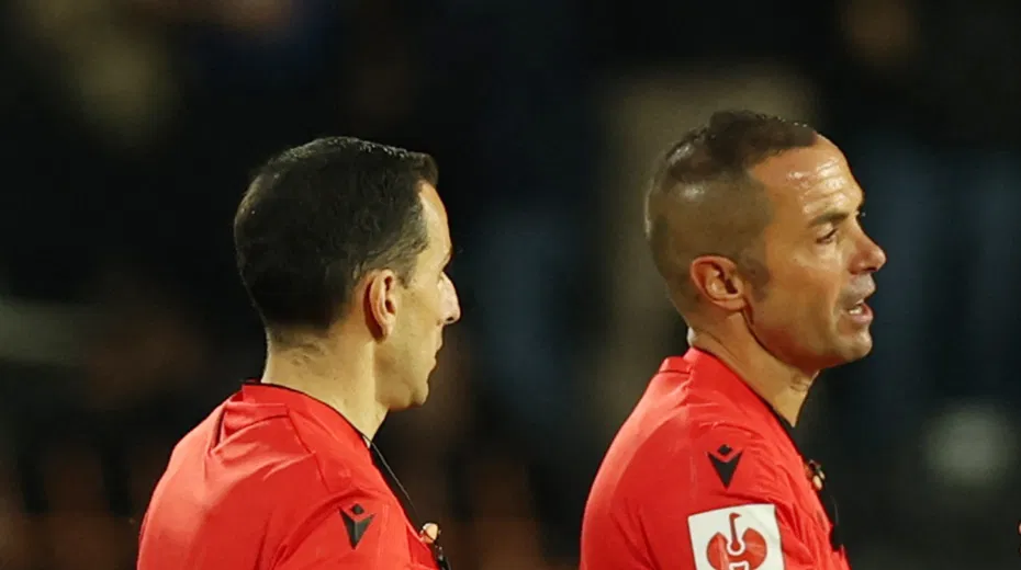 Galatasaray - Barcelona Şampiyonlar Ligi Maçının Hakemi Belli Oldu!