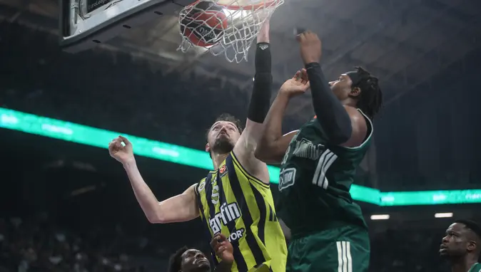 Fenerbahçe Tarfin, Atina'da İlk Yenilgisini Aldı: Panathinaikos 92-74 Kazandı