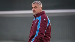 Trabzonspor'un Konferans Ligi Heyecanı: Reis ve Şimşir'den KuPS Maçı Öncesi Çarpıcı Açıklamalar