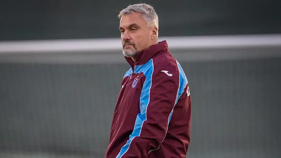 Trabzonspor'un Konferans Ligi Heyecanı: Reis ve Şimşir'den KuPS Maçı Öncesi Çarpıcı Açıklamalar